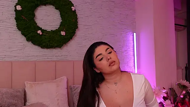 RachelSwaan online show from 11/28/25, 07:22