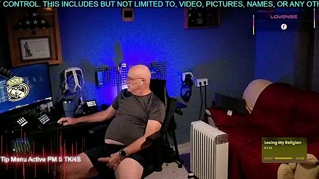 Pilot Dave 69 online show from 11/18/25, 04:50