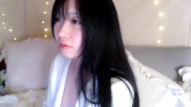 Snapshot of _yuki_chan chatting on 01/07/25, 04:05 yuki chan online show from 01/07/25, 04:05