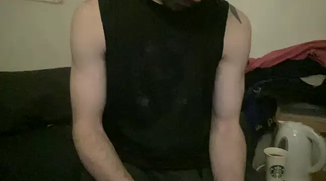 Snapshot of alphajoshkosh chatting on 02/22/25, 09:01 alphajoshkosh online show from 02/22/25, 09:01