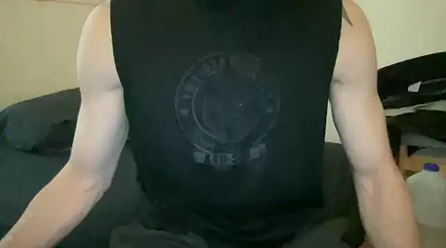 Snapshot of alphajoshkosh chatting on 03/13/25, 12:16 alphajoshkosh online show from 03/13/25, 12:16