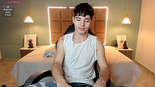 AlejooTwink online show from 04/28/26, 04:50