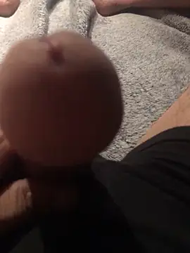 Freddytu7 online show from 02/03/25, 11:53