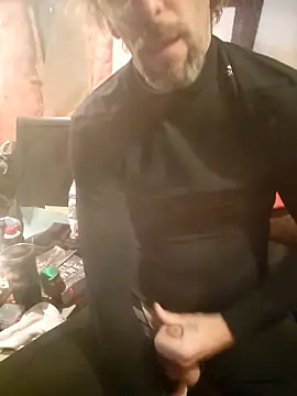 Snapshot of chatwatchcum chatting on 12/29/24, 08:04 chatwatchcum online show from 12/29/24, 08:04