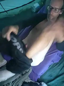 Snapshot of chatwatchcum chatting on 09/21/25, 11:56 chatwatchcum online show from 09/21/25, 11:56