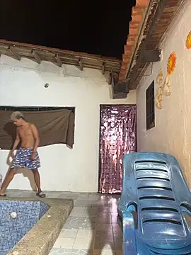 Leo bunny hot online show from 03/31/26, 03:41