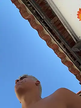 Leo bunny hot online show from 04/12/26, 08:03