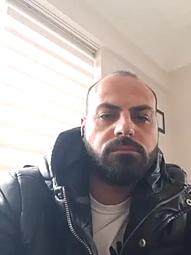 krzantem3454 online show from 12/12/24, 11:07