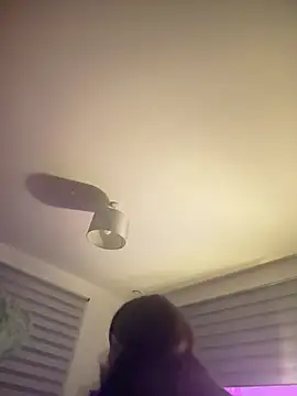 Mia MilesXXX online show from 03/05/25, 02:03