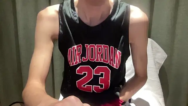 kimkim123123 online show from 02/03/25, 03:17