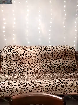 Aria  Dark online show from 12/14/24, 08:40