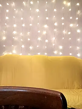 Aria  Dark online show from 02/08/25, 10:08