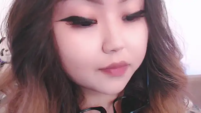 amelia sunlight online show from 04/27/26, 05:00