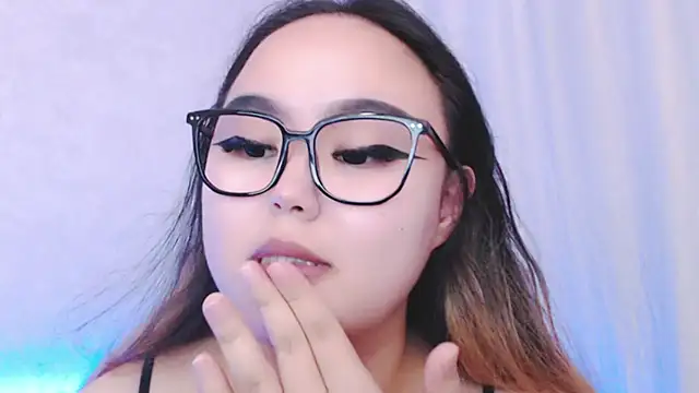 Snapshot of amelia_sunlight chatting on 07/08/26, 04:00 amelia sunlight online show from 07/08/26, 04:00