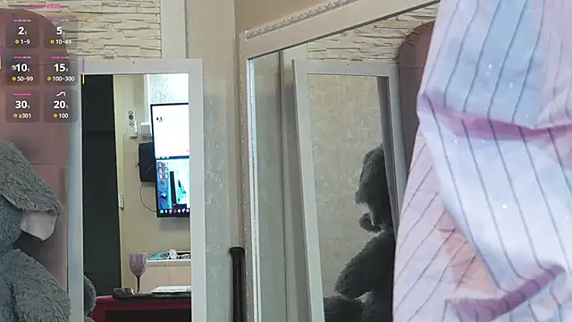 SophiaStarr online show from 03/14/26, 08:47