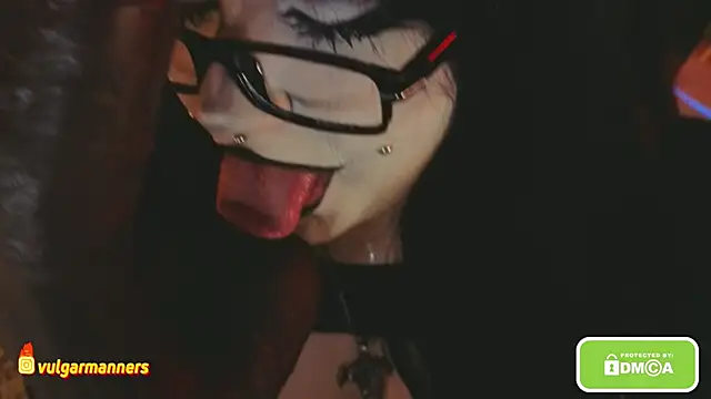 Snapshot of Pleasure_You_ chatting on 12/15/25, 08:18 Pleasure You online show from 12/15/25, 08:18