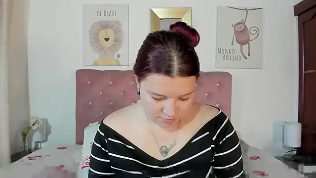 CelessteRedds online show from 12/15/25, 11:25