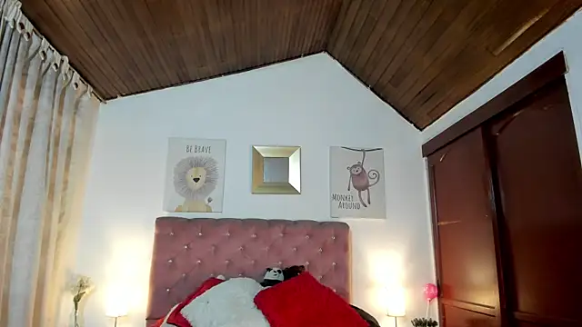 CelessteRedds online show from 04/01/26, 11:33