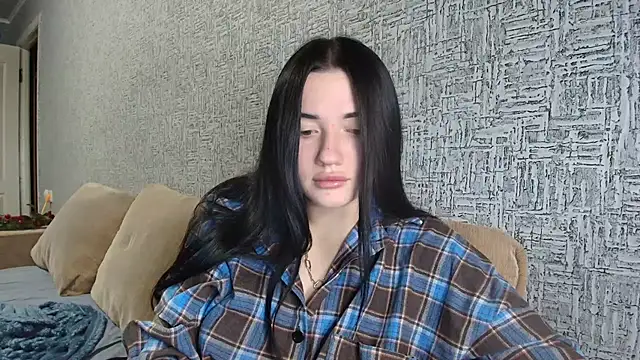 Snapshot of Liana_diva chatting on 01/10/26, 06:42 Liana diva online show from 01/10/26, 06:42