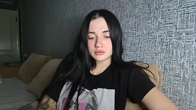 Snapshot of Liana_diva chatting on 01/15/26, 08:12 Liana diva online show from 01/15/26, 08:12