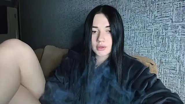 Snapshot of Liana_diva chatting on 02/23/26, 04:37 Liana diva online show from 02/23/26, 04:37