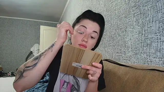 Snapshot of Liana_diva chatting on 02/28/26, 07:37 Liana diva online show from 02/28/26, 07:37