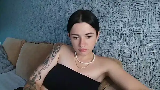 Snapshot of Liana_diva chatting on 06/26/26, 01:26 Liana diva online show from 06/26/26, 01:26