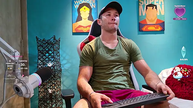 AxelFairchaild online show from 02/06/25, 03:41