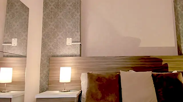 Snapshot of Mistyca chatting on 02/26/25, 11:41 Mistyca online show from 02/26/25, 11:41