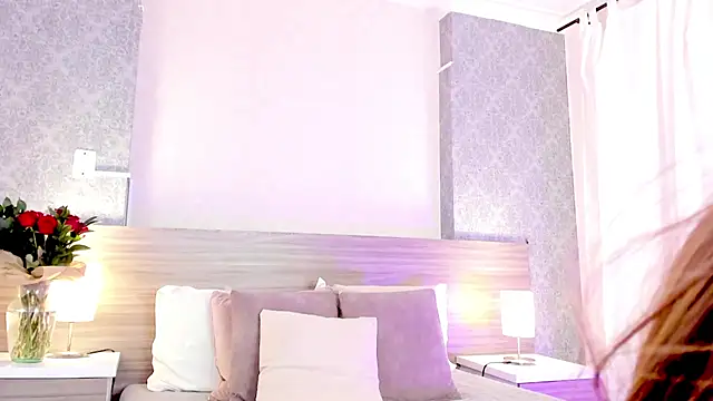 Snapshot of Mistyca chatting on 03/06/25, 05:11 Mistyca online show from 03/06/25, 05:11