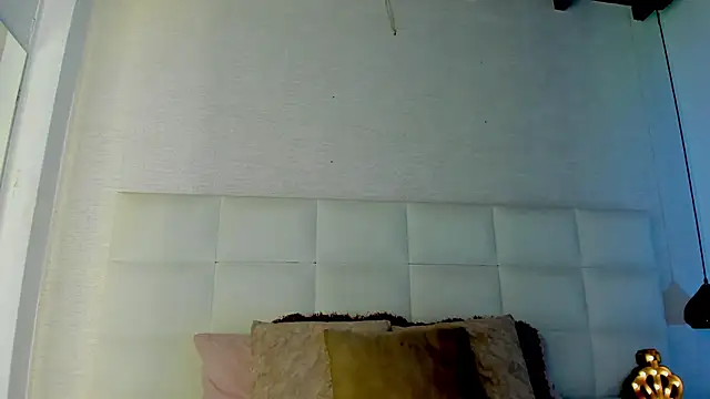 Snapshot of Mistyca chatting on 03/18/25, 11:41 Mistyca online show from 03/18/25, 11:41