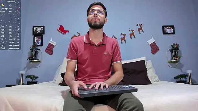 ETHAN ADAM online show from 12/21/24, 09:58