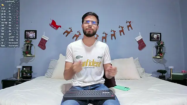 ETHAN ADAM online show from 12/26/24, 11:24