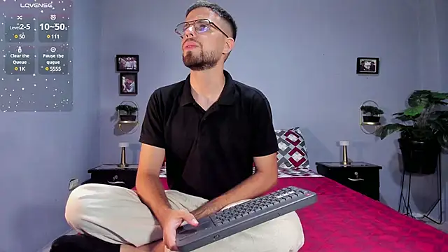 ETHAN ADAM online show from 01/31/25, 11:35