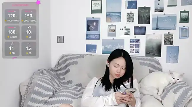 Snapshot of LiLiYbaby chatting on 12/03/24, 10:07 LiLiYbaby online show from 12/03/24, 10:07