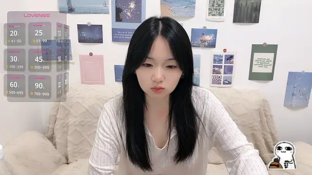 Snapshot of LiLiYbaby chatting on 10/07/25, 06:21 LiLiYbaby online show from 10/07/25, 06:21