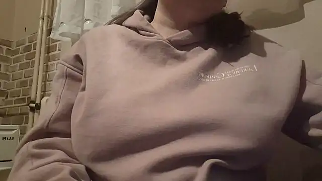 AalinnaK online show from 02/16/25, 11:59