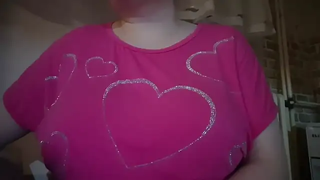 AalinnaK online show from 11/30/25, 04:00