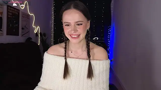 Emillias online show from 12/05/25, 02:03