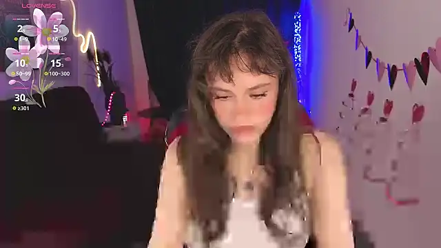 Emillias online show from 04/06/26, 01:12