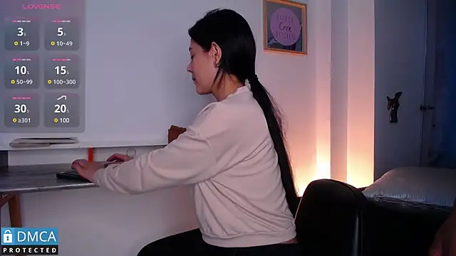 floriamANDjazmin online show from 02/11/25, 02:57