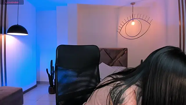 AlanaCraft online show from 12/14/25, 12:21