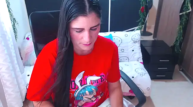 Snapshot of LUCY_LI chatting on 03/14/25, 06:18 LUCY LI online show from 03/14/25, 06:18