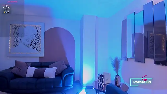 Snapshot of MaddisonLowe chatting on 02/14/26, 10:50 MaddisonLowe online show from 02/14/26, 10:50