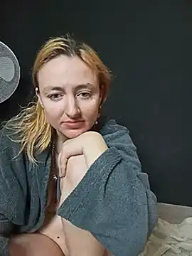 Sexy-Milf-Big online show from 12/17/24, 01:29