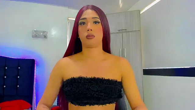 Hellen moons   online show from 09/22/25, 07:16