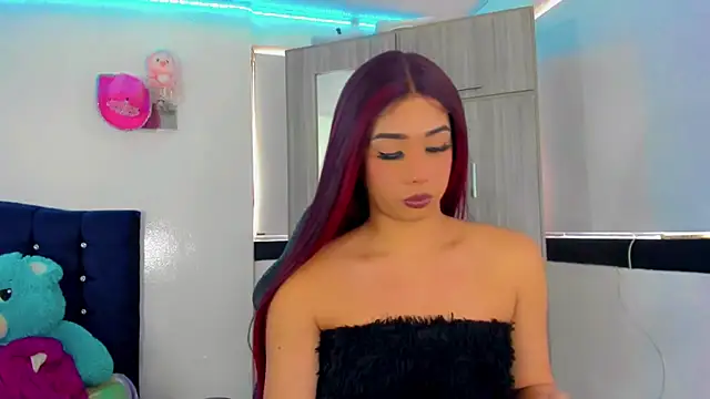 Hellen moons   online show from 10/13/25, 07:03