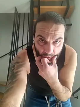 Cem-aus-Nrw-Krefeld online show from 02/19/25, 10:01