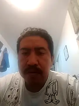 Snapshot of Loco1407 chatting on 11/01/25, 05:42 Loco1407 online show from 11/01/25, 05:42