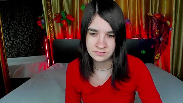  Polly Love  online show from 03/14/26, 06:52